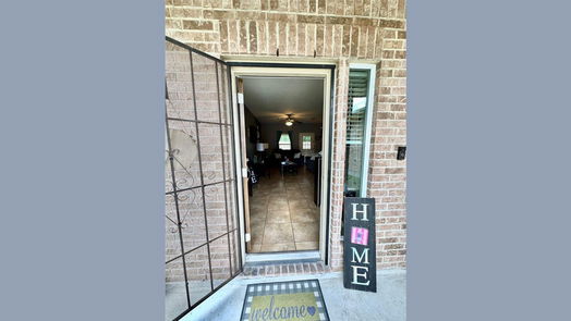 Houston 2-story, 3-bed 7427 Ida Wells Forest Drive-idx