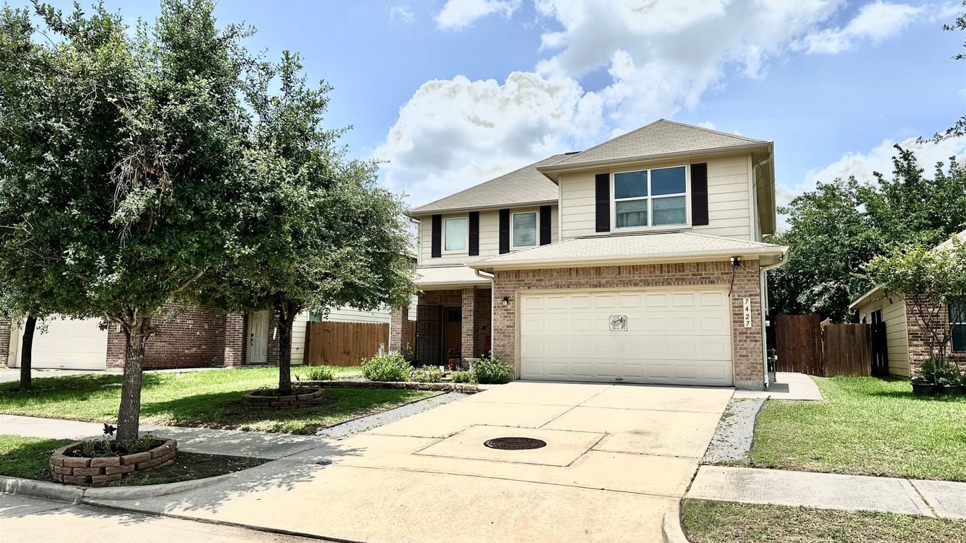 Houston 2-story, 3-bed 7427 Ida Wells Forest Drive-idx