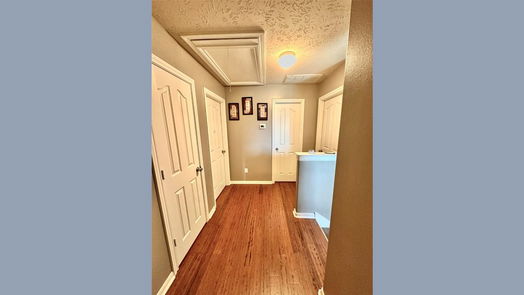 Houston 2-story, 3-bed 7427 Ida Wells Forest Drive-idx