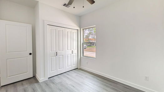 Houston 1-story, 3-bed 8614 Peachtree Street B-idx