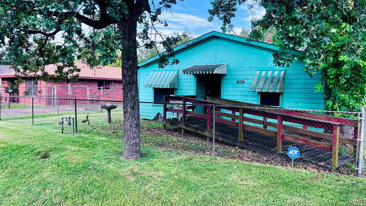 Houston 1-story, 2-bed 8006 Hoffman St-idx