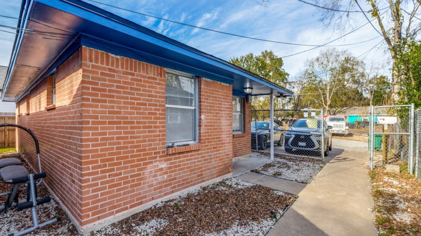 Houston 1-story, 2-bed 4812 Cruse Road-idx