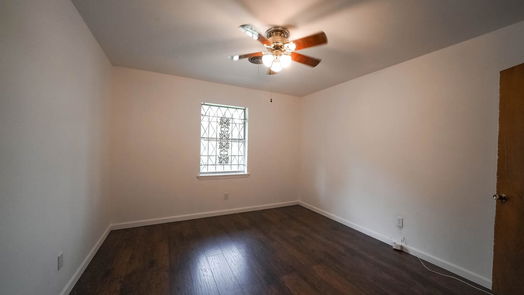 Houston 1-story, 3-bed 7601 Parker Road-idx