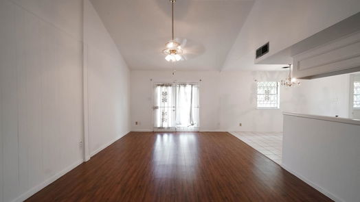 Houston 1-story, 3-bed 7601 Parker Road-idx