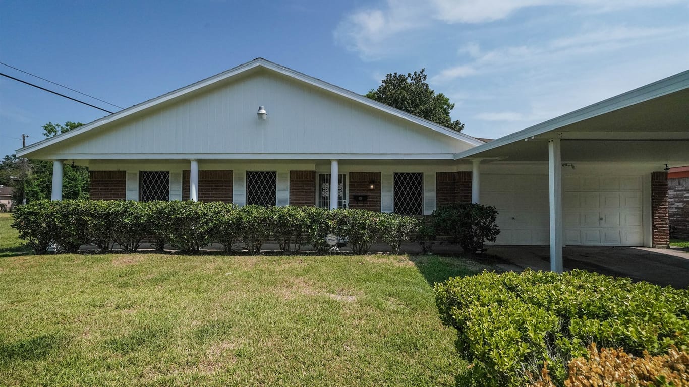 Houston 1-story, 3-bed 7601 Parker Road-idx