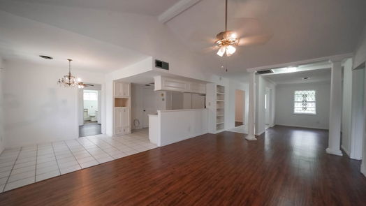 Houston 1-story, 3-bed 7601 Parker Road-idx