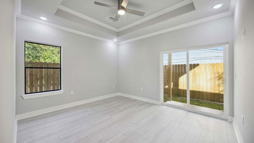 Houston 1-story, 3-bed 5003 Jones Street-idx