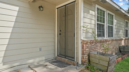 Houston 1-story, 4-bed 6143 Micollet Street-idx