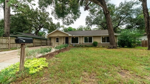 Houston 1-story, 3-bed 5913 Bretshire Drive-idx