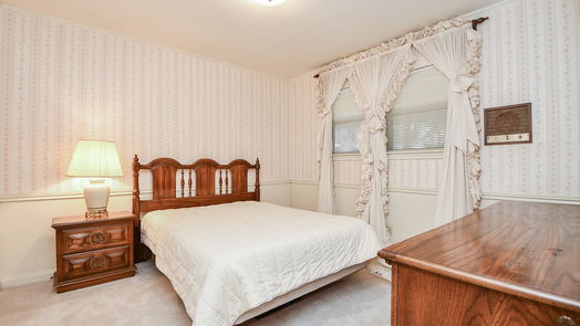 Houston 1-story, 4-bed 5203 Berry Creek Drive-idx