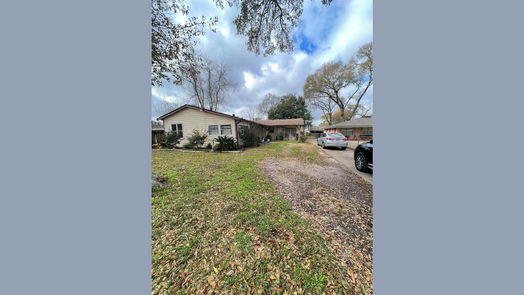 Houston 1-story, 5-bed 8611 Findlay Street-idx