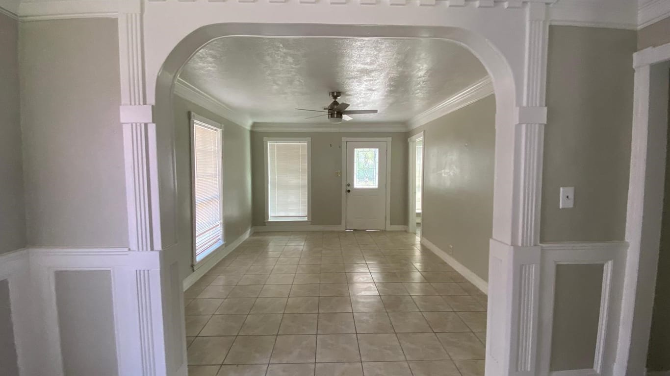 Houston 1-story, 3-bed 8041 Meadowbrook Drive-idx