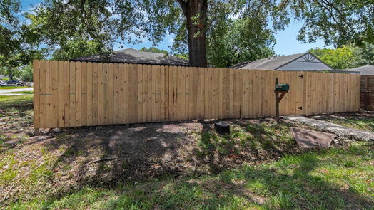 Houston 1-story, 4-bed 5542 Shamrock Street-idx