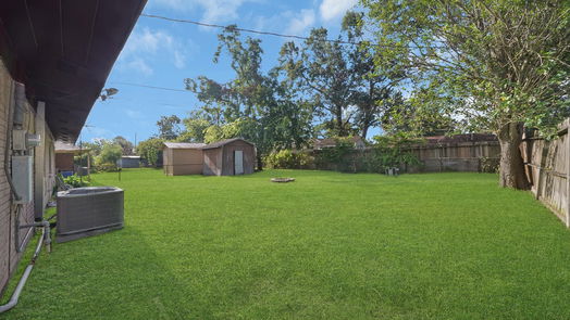 Houston 1-story, 3-bed 5714 Meadow Creek Lane-idx