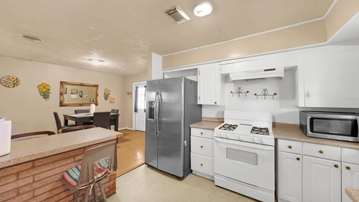 Houston 1-story, 3-bed 5714 Meadow Creek Lane-idx