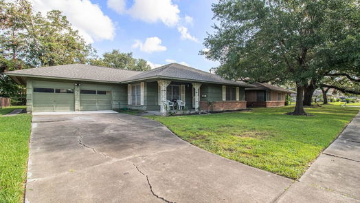 Houston 1-story, 3-bed 5551 Berry Creek Drive-idx