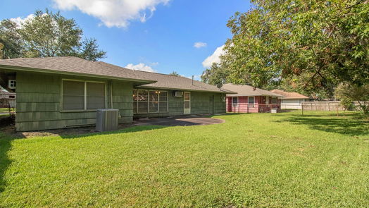 Houston 1-story, 3-bed 5551 Berry Creek Drive-idx