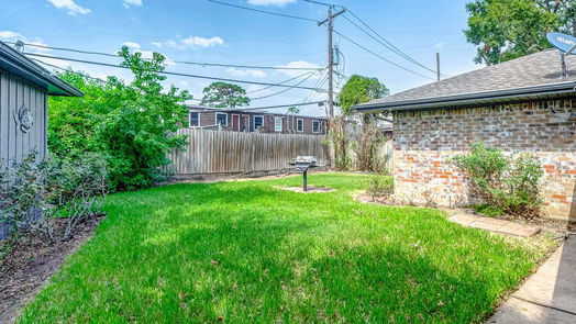 Houston 1-story, 3-bed 5131 Cripple Creek Drive-idx