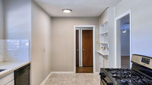 Houston 1-story, 3-bed 4921 Michael Drive-idx