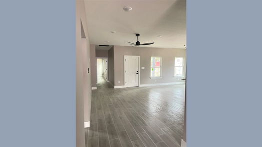 Houston null-story, 3-bed 8305 JENNINGS-idx
