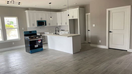 Houston null-story, 3-bed 8305 JENNINGS-idx