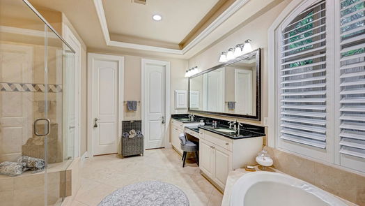 Houston 1-story, 4-bed 1729 Viking Drive-idx