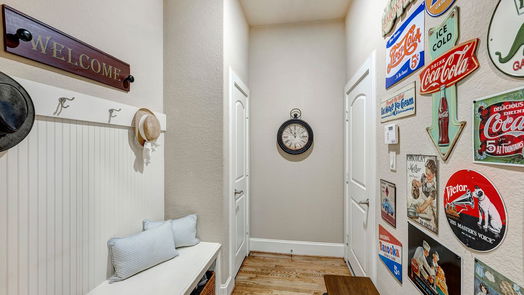 Houston 1-story, 4-bed 1729 Viking Drive-idx