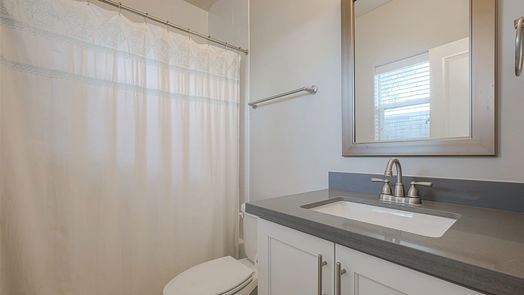 Houston 3-story, 3-bed 880 Wakefield Drive B-idx