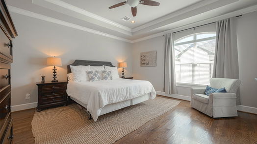 Houston 3-story, 3-bed 880 Wakefield Drive B-idx