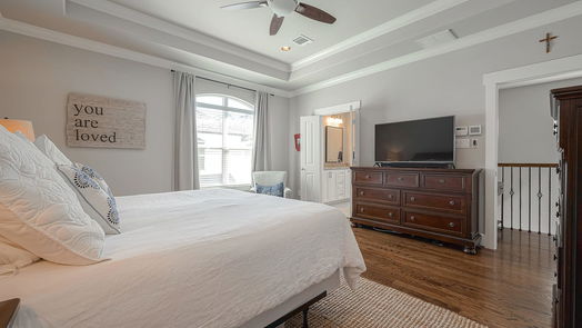 Houston 3-story, 3-bed 880 Wakefield Drive B-idx