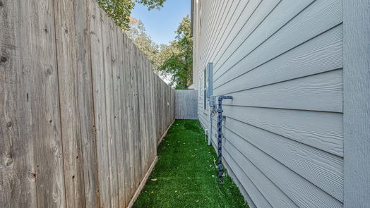 Houston 3-story, 3-bed 880 Wakefield Drive B-idx
