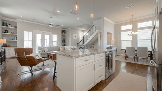 Houston 3-story, 3-bed 880 Wakefield Drive B-idx