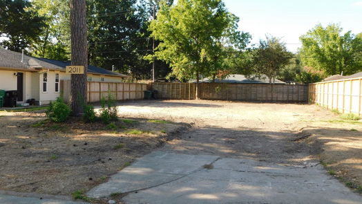 Houston 2-story, 5-bed 2011 Chantilly Lane-idx