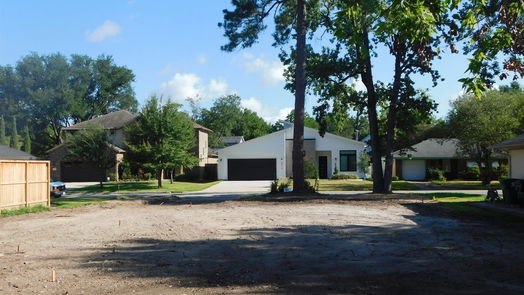 Houston 2-story, 5-bed 2011 Chantilly Lane-idx
