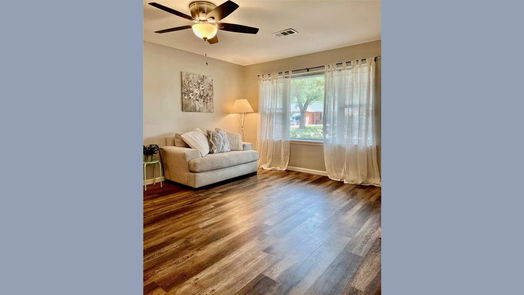 Houston 1-story, 3-bed 2326 Gardenia Drive-idx