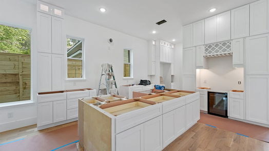 Houston 2-story, 6-bed 1338 Candlelight Lane-idx