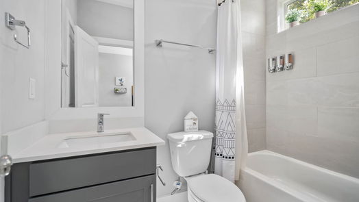 Houston 3-story, 3-bed 622 Janisch Road F-idx