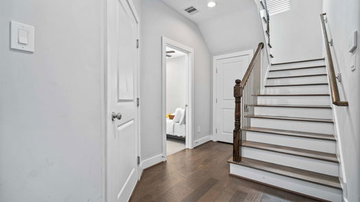 Houston 3-story, 3-bed 622 Janisch Road F-idx