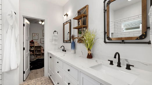 Houston 2-story, 3-bed 4118 Bluegrass Street-idx