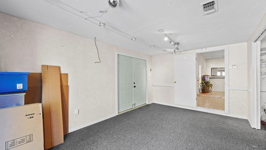 Houston 1-story, 2-bed 404 W 31st Street-idx