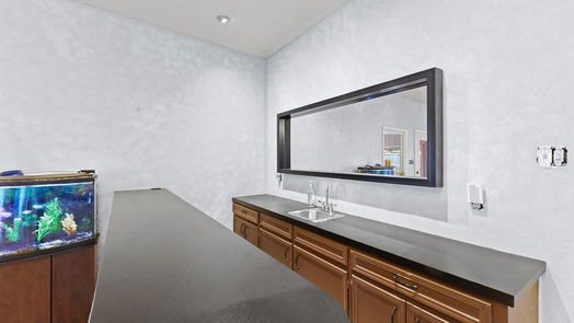 Houston 1-story, 2-bed 404 W 31st Street-idx