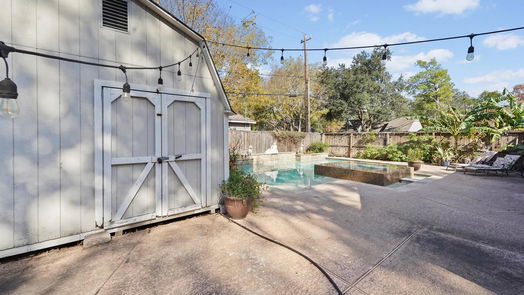 Houston 1-story, 2-bed 404 W 31st Street-idx