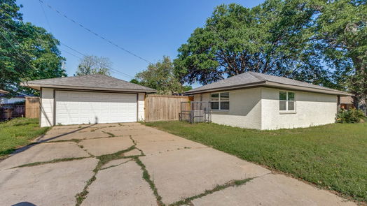 Houston 1-story, 3-bed 803 Judiway Street-idx