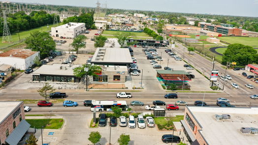 Houston 2-story, 5-bed 216 W 31st Street-idx