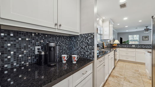 Houston 1-story, 3-bed 1547 Hewitt Drive-idx
