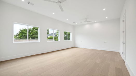 Houston 2-story, 4-bed 958 W 42nd Street-idx