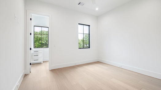 Houston 2-story, 4-bed 958 W 42nd Street-idx