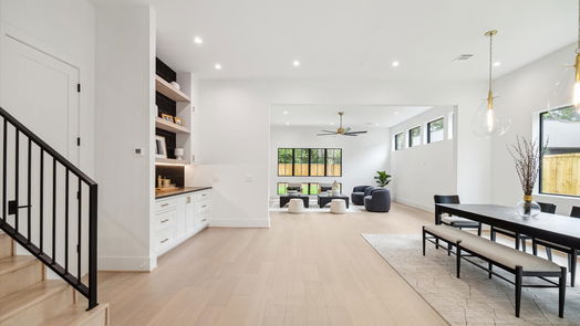 Houston 2-story, 4-bed 958 W 42nd Street-idx