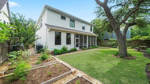 Houston 2-story, 5-bed 935 W 42nd Street-idx