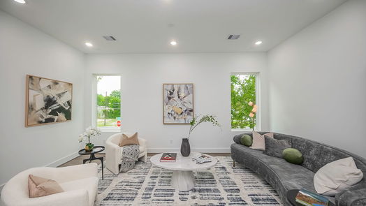 Houston 3-story, 3-bed 216C E 31st 1/2 Street-idx